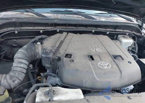 2007 Toyota Fj Cruiser from USA, damaged, VIN JTEBU11F270006930